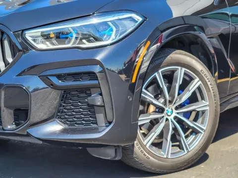 Another view of 2022 BMW X6 xDrive40i for sale in Naperville, IL at Maserati Alfa Romeo of Naperville