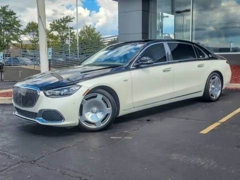 White 2023 Mercedes-Benz S-Class Maybach S 680 for sale in Naperville, IL