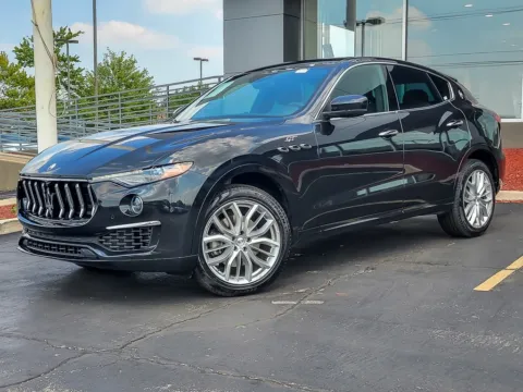 Black 2022 Maserati Levante GT for sale in Naperville, IL