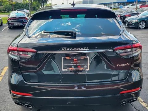 More photos of 2022 Maserati Levante GT at Maserati Alfa Romeo of Naperville, IL