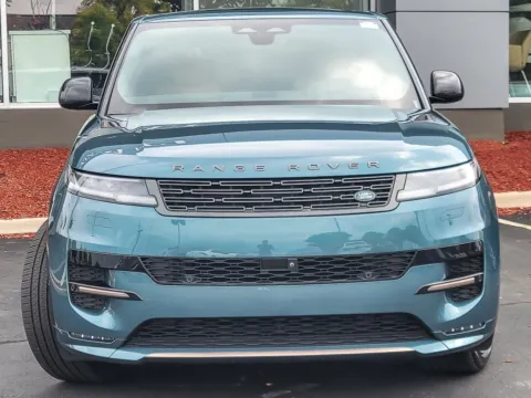 More photos of 2024 Land Rover Range Rover Sport Dynamic at Maserati Alfa Romeo of Naperville, IL