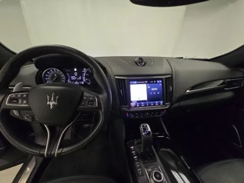 More photos of 2021 Maserati Levante S at Maserati Alfa Romeo of Naperville, IL