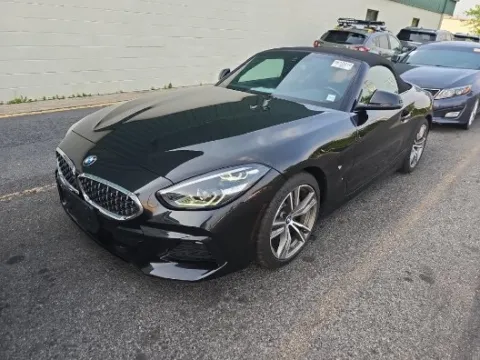 Black 2022 BMW Z4 sDrive30i for sale in Naperville, IL