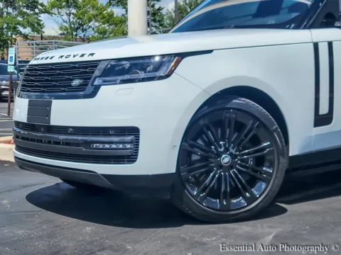 Photos of 2023 Land Rover Range Rover SE for sale in Naperville, IL at Maserati Alfa Romeo of Naperville
