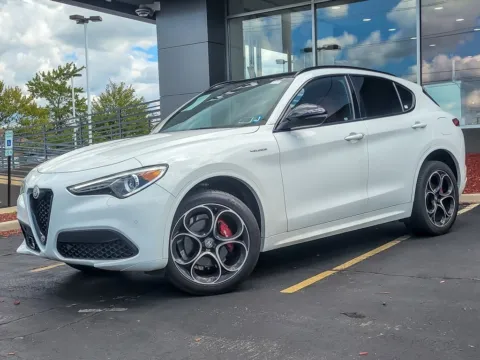 White 2022 Alfa Romeo Stelvio Veloce for sale in Naperville, IL