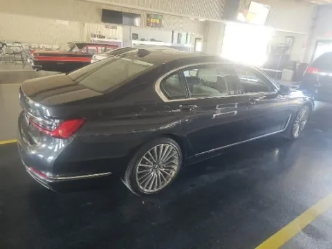 Photos of 2021 BMW 7 Series 750i xDrive for sale in Naperville, IL at Maserati Alfa Romeo of Naperville