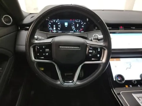 More photos of 2022 Land Rover Range Rover Evoque R-Dynamic SE at Maserati Alfa Romeo of Naperville, IL