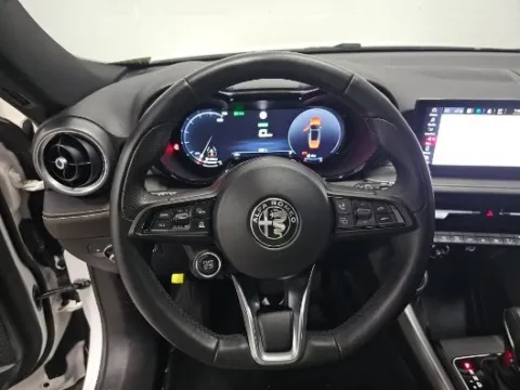 More photos of 2024 Alfa Romeo Tonale Ti at Maserati Alfa Romeo of Naperville, IL