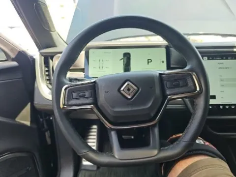 More photos of 2023 Rivian R1T Adventure at Maserati Alfa Romeo of Naperville, IL