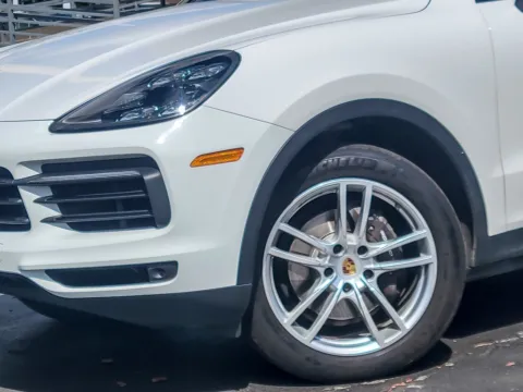 Another view of 2020 Porsche Cayenne for sale in Naperville, IL at Maserati Alfa Romeo of Naperville
