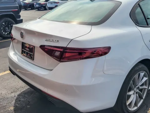 More photos of 2022 Alfa Romeo Giulia Sprint at Maserati Alfa Romeo of Naperville, IL