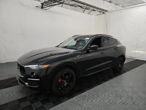 Black 2022 Maserati Levante GT for sale in Naperville, IL