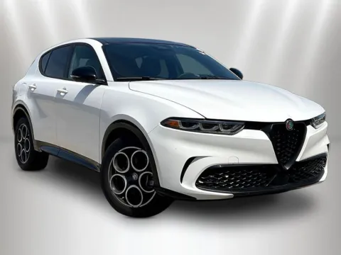 Photos of 2025 Alfa Romeo Tonale for sale in Naperville, IL at Maserati Alfa Romeo of Naperville