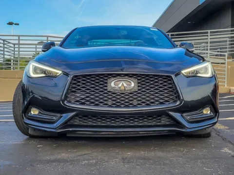 More photos of 2017 INFINITI Q60 3.0t SPORT at Maserati Alfa Romeo of Naperville, IL