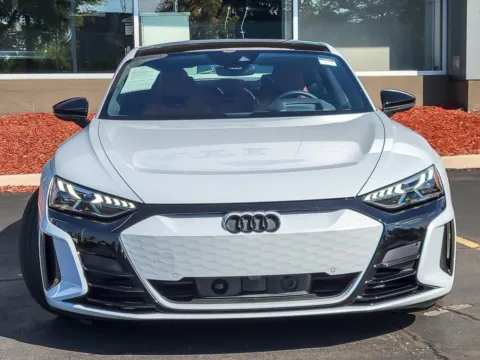 More photos of 2024 Audi RS e-tron GT at Maserati Alfa Romeo of Naperville, IL