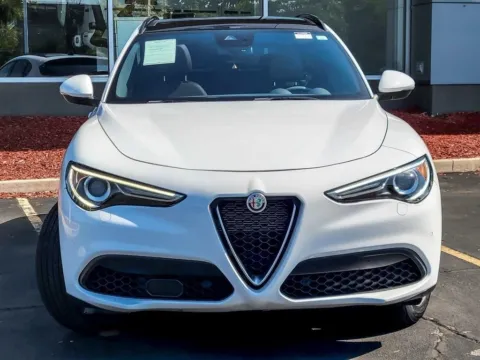 More photos of 2022 Alfa Romeo Stelvio Ti at Maserati Alfa Romeo of Naperville, IL