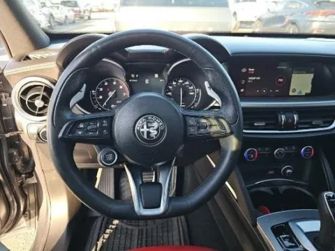 More photos of 2022 Alfa Romeo Stelvio Veloce at Maserati Alfa Romeo of Naperville, IL