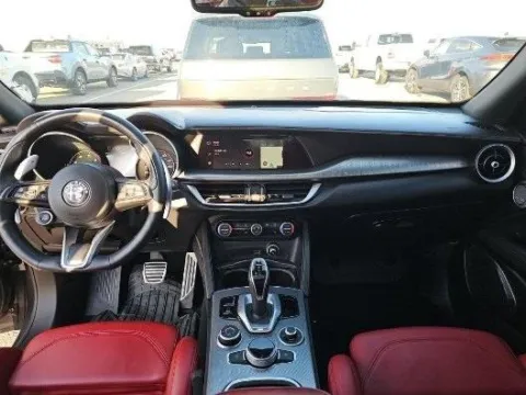 More photos of 2022 Alfa Romeo Stelvio Veloce at Maserati Alfa Romeo of Naperville, IL