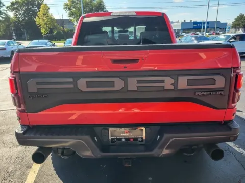 More photos of 2020 Ford F-150 Raptor at Maserati Alfa Romeo of Naperville, IL