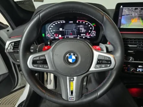 More photos of 2023 BMW M5 at Maserati Alfa Romeo of Naperville, IL