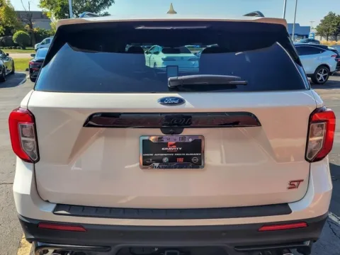 More photos of 2020 Ford Explorer ST at Maserati Alfa Romeo of Naperville, IL