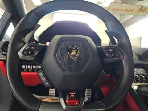 More photos of 2018 Lamborghini Huracan LP580-2S at Maserati Alfa Romeo of Naperville, IL