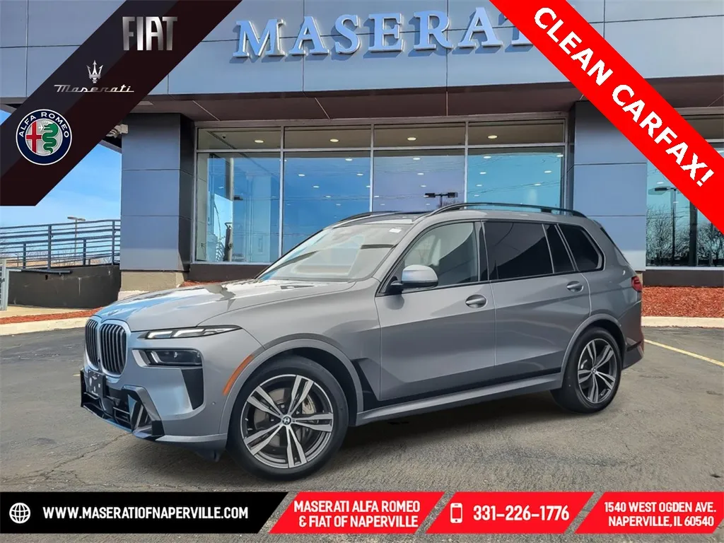 Gray 2025 BMW X7 xDrive40i for sale in Naperville, IL