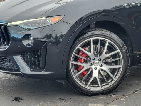 Another view of 2022 Maserati Levante Modena for sale in Naperville, IL at Maserati Alfa Romeo of Naperville