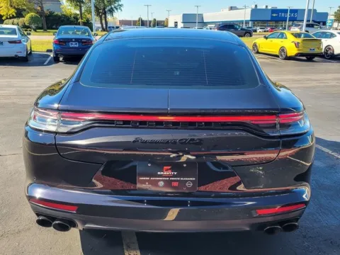 More photos of 2022 Porsche Panamera GTS at Maserati Alfa Romeo of Naperville, IL