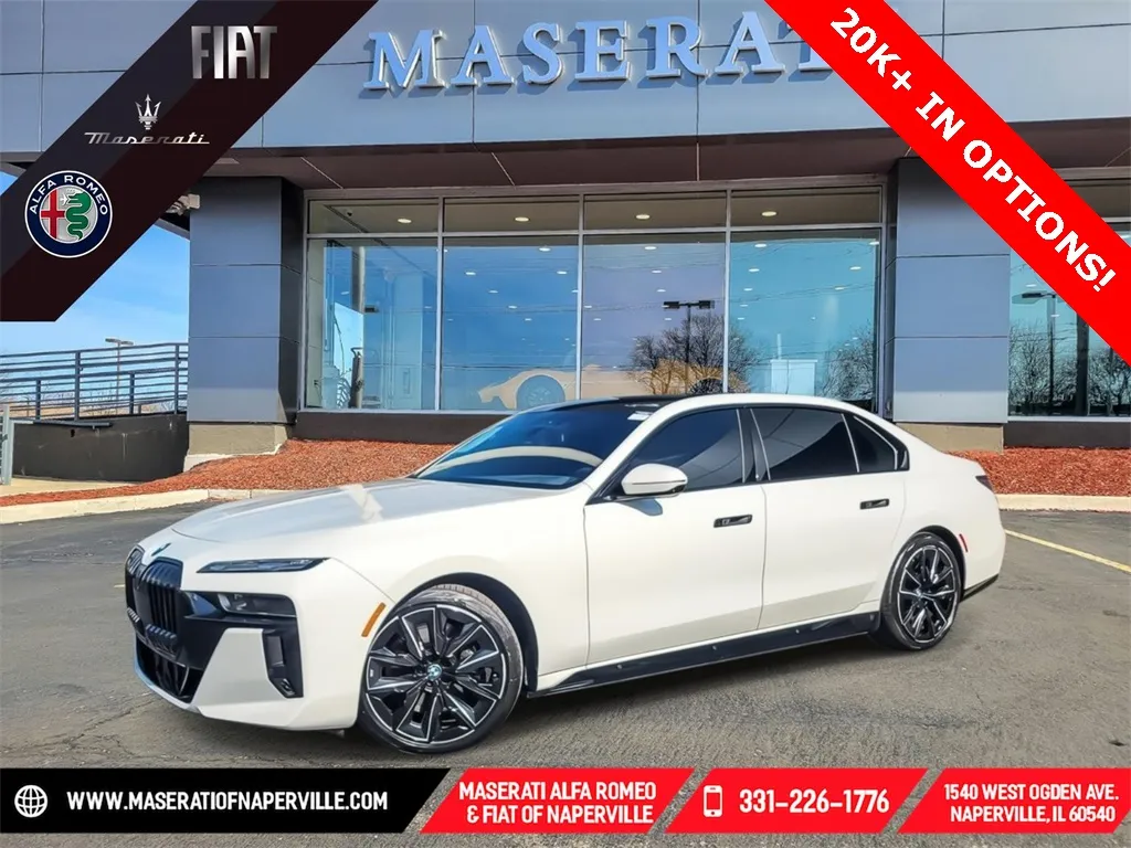 2023 BMW i7 xDrive60 for sale in Naperville, IL