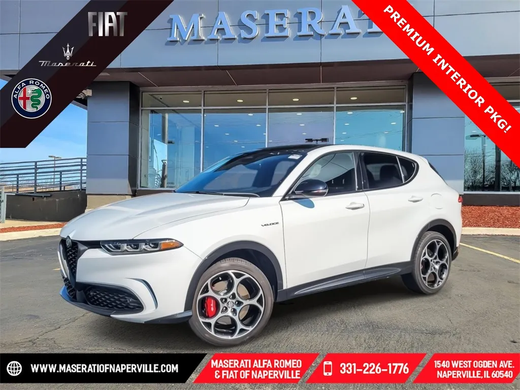White 2024 Alfa Romeo Tonale Veloce for sale in Naperville, IL