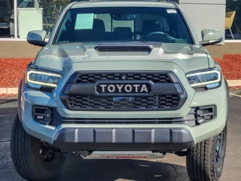 More photos of 2021 Toyota Tacoma TRD Pro at Maserati Alfa Romeo of Naperville, IL