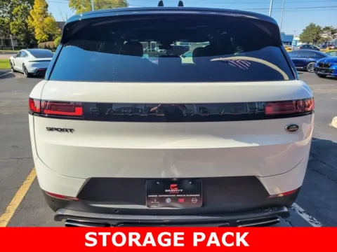 More photos of 2023 Land Rover Range Rover Sport SE at Maserati Alfa Romeo of Naperville, IL