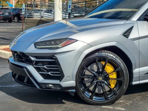 Photos of 2021 Lamborghini Urus for sale in Naperville, IL at Maserati Alfa Romeo of Naperville