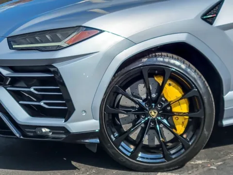 Another view of 2021 Lamborghini Urus for sale in Naperville, IL at Maserati Alfa Romeo of Naperville