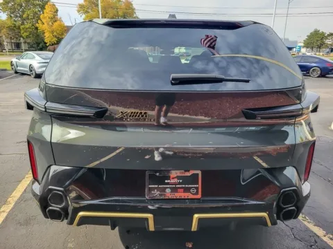 More photos of 2023 BMW XM at Maserati Alfa Romeo of Naperville, IL