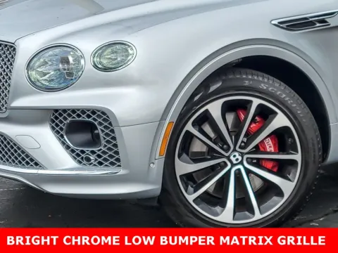 Another view of 2022 Bentley Bentayga V8 for sale in Naperville, IL at Maserati Alfa Romeo of Naperville