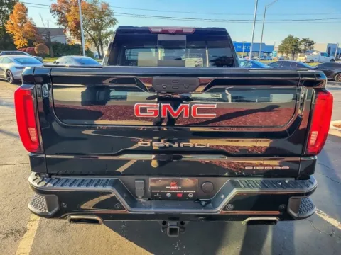 More photos of 2020 GMC Sierra 1500 Denali at Maserati Alfa Romeo of Naperville, IL