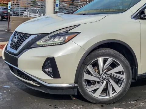 Photos of 2021 Nissan Murano SL for sale in Naperville, IL at Maserati Alfa Romeo of Naperville