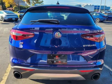 More photos of 2022 Alfa Romeo Stelvio Ti at Maserati Alfa Romeo of Naperville, IL