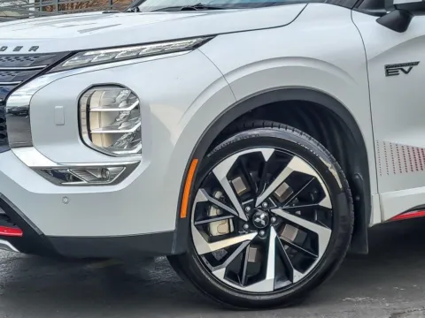 Another view of 2024 Mitsubishi Outlander PHEV SE Ralliart for sale in Naperville, IL at Maserati Alfa Romeo of Naperville