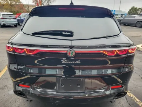 More photos of 2024 Alfa Romeo Tonale Veloce at Maserati Alfa Romeo of Naperville, IL