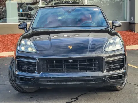 More photos of 2022 Porsche Cayenne Coupe GTS at Maserati Alfa Romeo of Naperville, IL