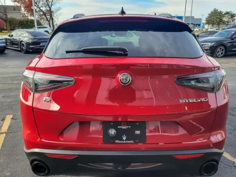 More photos of 2025 Alfa Romeo Stelvio at Maserati Alfa Romeo of Naperville, IL