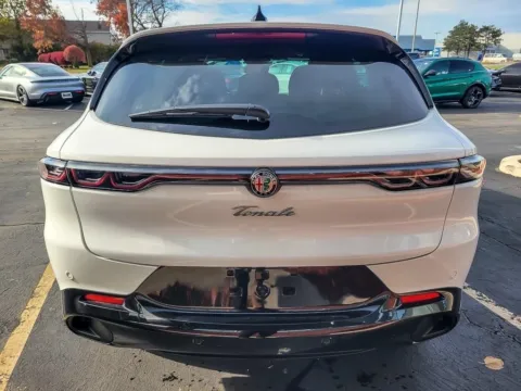 More photos of 2025 Alfa Romeo Tonale at Maserati Alfa Romeo of Naperville, IL