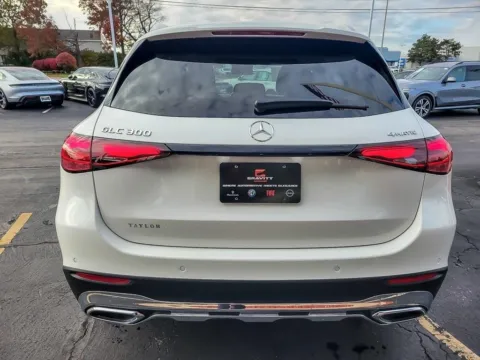 More photos of 2024 Mercedes-Benz GLC 300 at Maserati Alfa Romeo of Naperville, IL