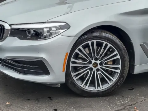 Another view of 2019 BMW 5 Series 530i xDrive for sale in Naperville, IL at Maserati Alfa Romeo of Naperville