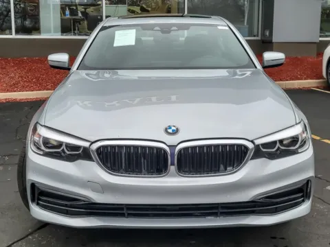 More photos of 2019 BMW 5 Series 530i xDrive at Maserati Alfa Romeo of Naperville, IL