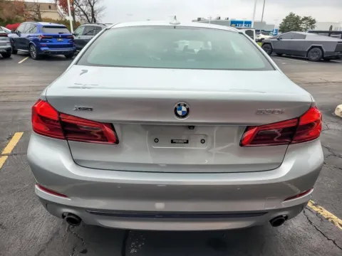 More photos of 2019 BMW 5 Series 530i xDrive at Maserati Alfa Romeo of Naperville, IL