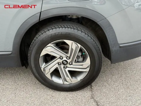 More photos of 2023 Hyundai Santa Fe SEL at Clement Chrysler Dodge Jeep Ram Columbia, IL